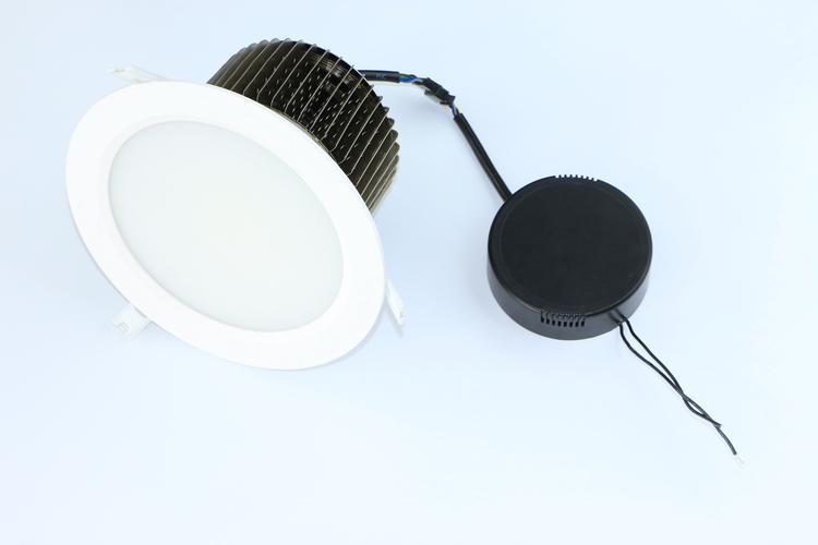  影视制作 舞台设备 调光设备 >供应非调光6寸筒灯 led 50w 72w